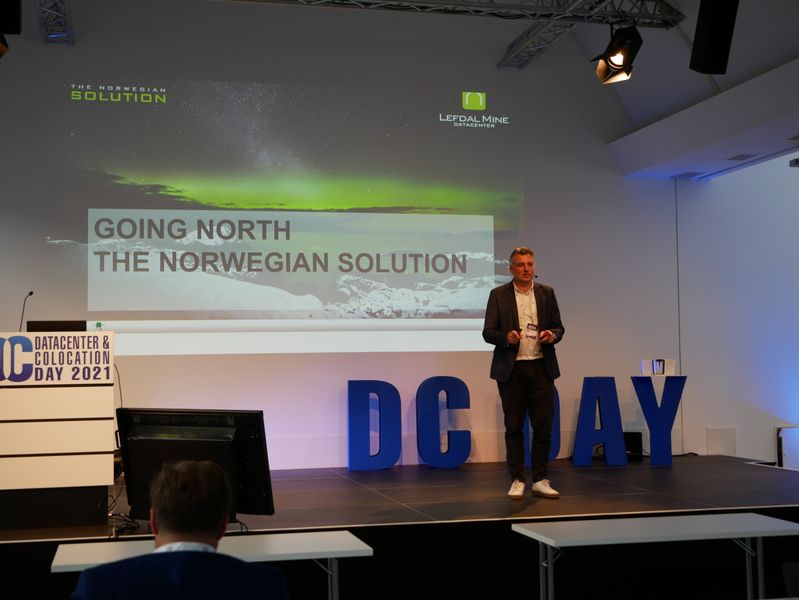 Going North – Andreas Herden von Lefdal Mine Datacenter eröffnete den Teilnehmern mit seiner Keynote buchstäblich neue Horizonte. (Vogel IT-Medien GmbH)