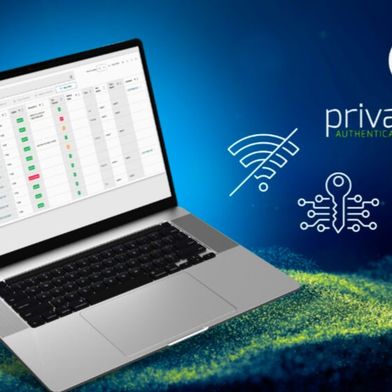 privacyIDEA 3.13 vereinfacht das Rollout und erhöht die Sicherheit, indem es Passkeys während der Anmeldung mit Offline‑Verfügbarkeit erlaubt und Push‑Token für RADIUS durch Code‑Bestätigung stärkt. (Bild: NetKnights GmbH)