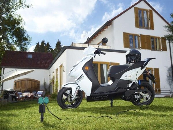 Der GO! S3: 1000 dieser Elektroroller gehen an Spaniens führenden Vermieter von Motorrollern (Bild: Govecs)