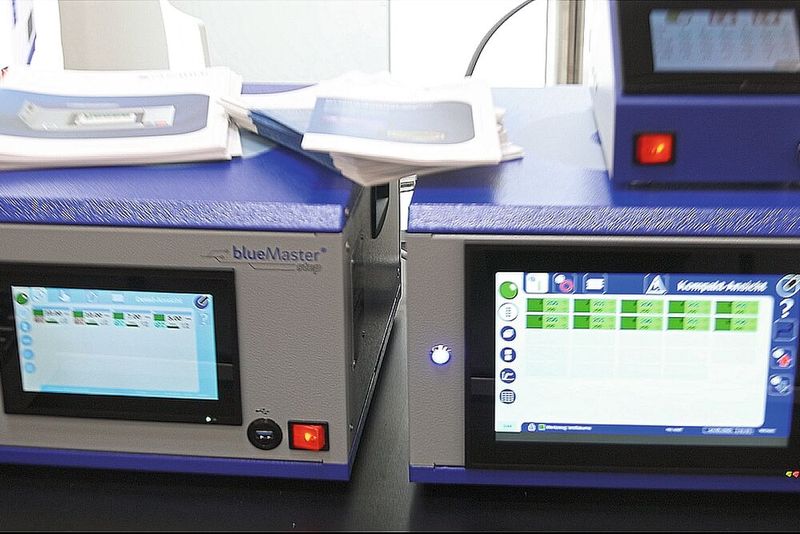 Die Bluemaster-Baureihe von Günther Heisskanaltechnik aus Frankenberg umfasst benutzerfreundliche Heißkanalregelgeräte für die unterschiedlichsten Anwendungen.  (Bild: Maschinenmarkt)