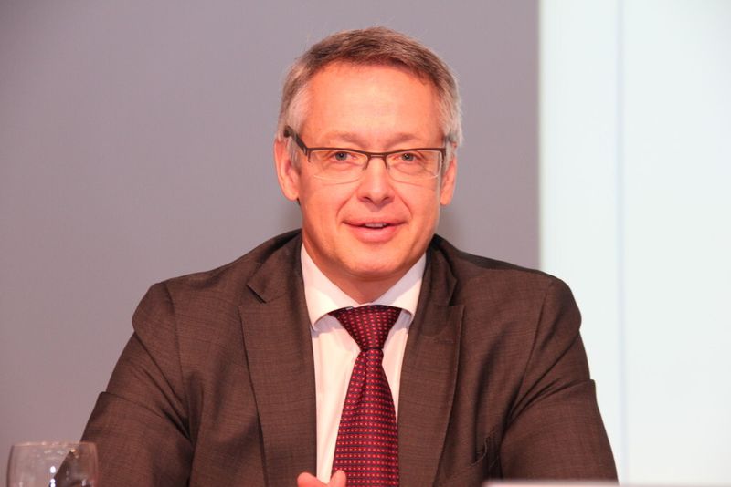 Jürgen Amedick, Vorsitzender des ZVEI-Fachbereichs elektrische Antriebe und Geschäftsführer Large Drives der Siemens AG, sieht für die Antriebstechnik eine Stabilisierung auf hohem Niveau. (Bild: Schäfer)