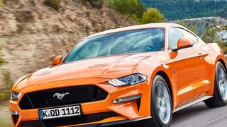 Ford verpasst seinem Mustang eine Modellpflege. Die Topversion GT Fastback kostet 46.000 Euro. (Bild: Ford)