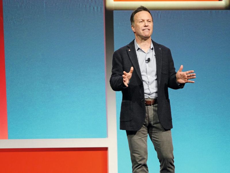 Gian Paolo Bassi, CEO von Solidworks, gab den Konferenzteilnehmern einen Überblick zu den Neuerungen im Produktportfolio. (Bild: Stefan Graf)