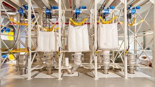 Big-Bag Entleerung vogel.jpg (Magdalena KITZMANN GmbH)