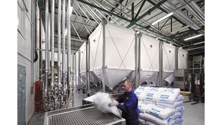 Gewebesilos nutzen den Raum aufgrund ihrer Bauform aus und lassen sich einfach an die Räumlichkeiten anpassen. (Bild: A.B.S. Siloanlagen)