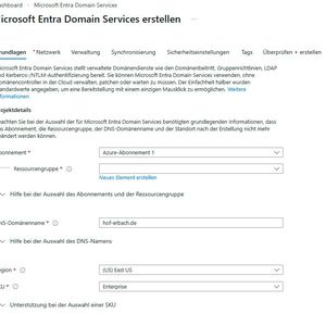 Der Assistent zur Erstellung von Microsoft Entra Domain Services zeigt die grundlegenden Parameter für Abonnement, Ressourcengruppe, DNS-Domänenname, Region und SKU im Azure-Portal.(Bild:  Thomas Joos)