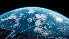 Für 2027 planen zwei Unternehmen erstmals eine optische Laserkommunikation, die direkt zwischen einem Satelliten in einer erdnahen Umlaufbahn (LEO) und einem wiedereintretenden Raumfahrzeug etabliert werden soll.  (Bild: ATMOS Space Cargo)