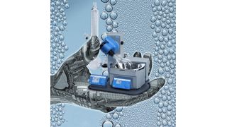 Ein Rotationsverdampfer ermöglicht mit neuen Funktionen eine automatisierte und schnelle Destillation. (Bilder: IKA; Collage: Annette Sahlmüller) (Archiv: Vogel Business Media)