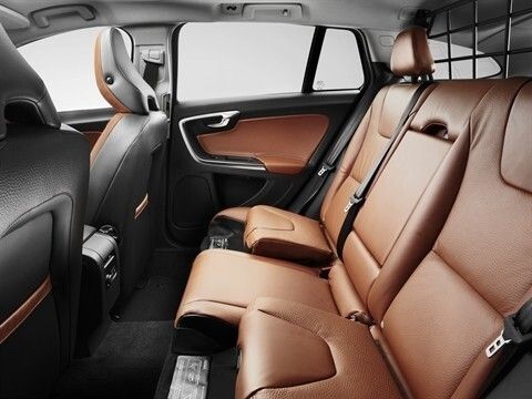 Die Rückbank ist im Verhältnis 40:20:40 umklappbar. (Archiv: Vogel Business Media)