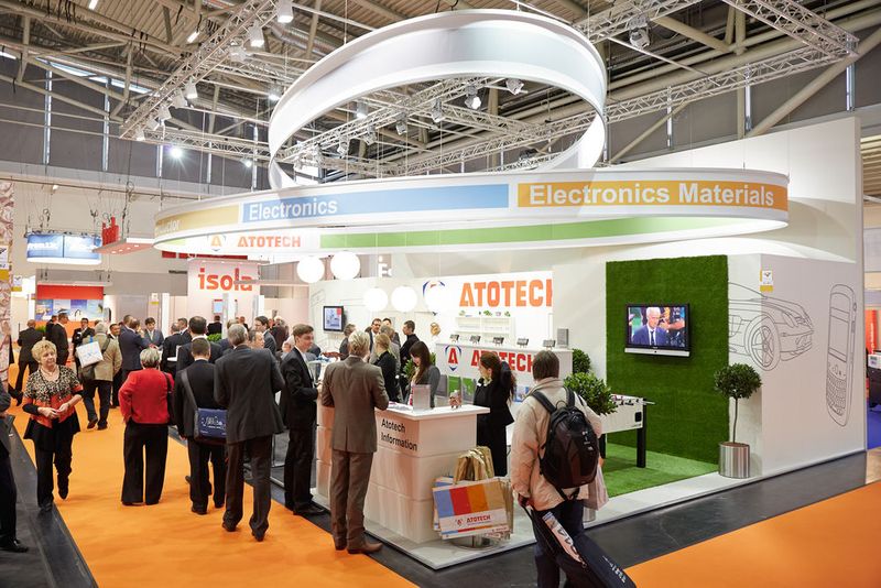 Die productronica gilt als Weltleitmesse für die Fertigung von Elektronik und wird fachlich vom Fachverband Productronic im VDMA getragen (Bild: Thomas Koy)
