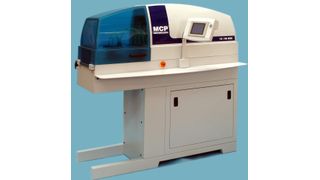 Horizontale 90-kN-Spritzgießmaschine des Modells 12/90 HSP. Damit können Kleinstteile mit 0,02 bis 10 g präzise spritzgegossen werden. (Archiv: Vogel Business Media)