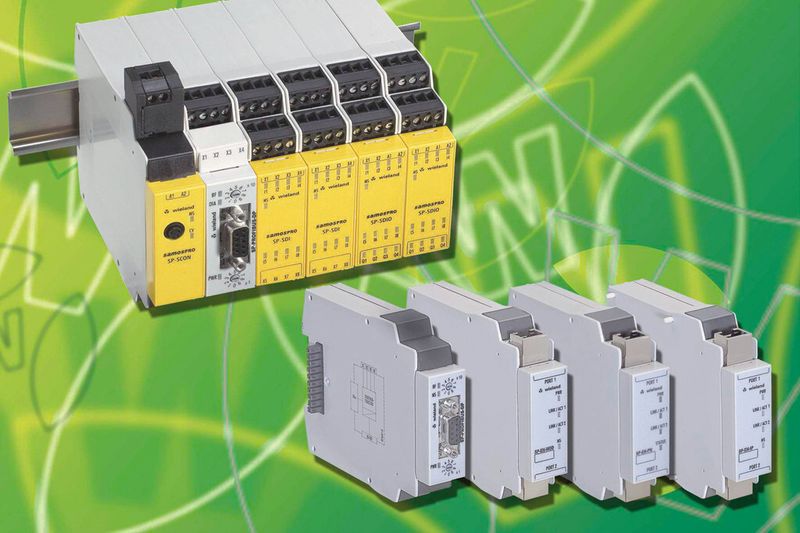 Bild 2: Dank Gateways für Profibus-DP, Profinet IO, Ethernet/IP, CAN-Open und Modbus/TCP sind mit der modularen Sicherheitssteuerung Samos Pro durchgängige Systemlösungen möglich.  (Bild: Wieland)
