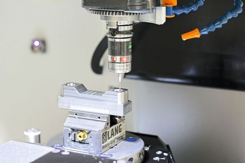 Die Blum-Messtaster gestatten Messgeschwindigkeiten von bis zu 3 m/min.  (Blum-Novotest)