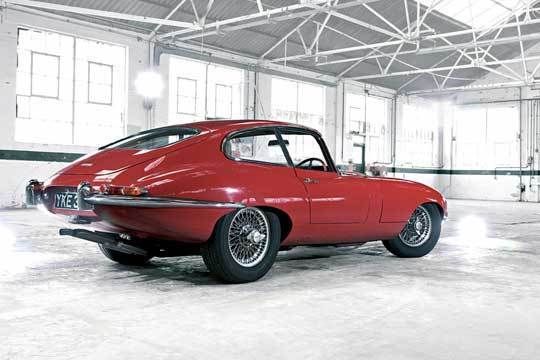 Der schöne Rücken des E-Type-Urmodells. (Archiv: Vogel Business Media)