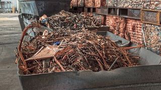 Da Stahl – genauso wie Aluminium – ohne Qualitätsverluste beliebig oft recycelbar ist, können aus einem nicht mehr gebrauchten Produkt immer wieder andere Produkte entstehen. (Bild: P. DZIURMAN)