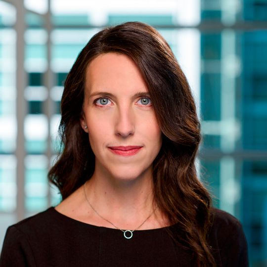 Ali Rayl, VP Customer Experience bei Slack: Jetzt ist die Zeit, um achtsam, ichbewusst und integrativ zu sein. Ali Rayl, VP Customer Experience bei Slack: Jetzt ist die Zeit, um achtsam, ichbewusst und integrativ zu sein.