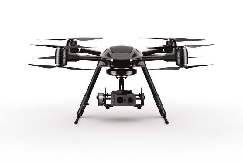 Aerialtronics entwickelte diese kundenindividuelle und dank des uPrint dennoch kosteneffiziente Altura Zenith-Drohne. Joost Hezemans, Chefdesigner, Aerialtronics: „Mit der 3D-Drucktechnologie von Stratasys konnten wir den Entwurf und die Entwicklung der Altura Zenith-Drohne erheblich schneller und kostengünstiger voranbringen. Das wäre mit konventionellen Methoden nicht möglich gewesen.“ (Bild: Aerialtronics)