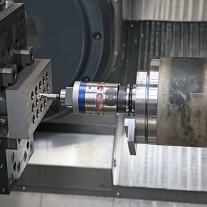 Premiere! So automatisiert man Feinspindel-Werkzeuge richtig! (Ceratizit)