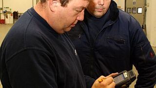 Am Ende des Projekts „mobile Geometrie-Erfassung von Stückgut“ (Moges) sollen Fahrer mit Hilfe mobiler Datenerfassungsgeräte noch während der Abholung die Abmessungen von Packstücken ermitteln können. Bild: Anaxo (Archiv: Vogel Business Media)