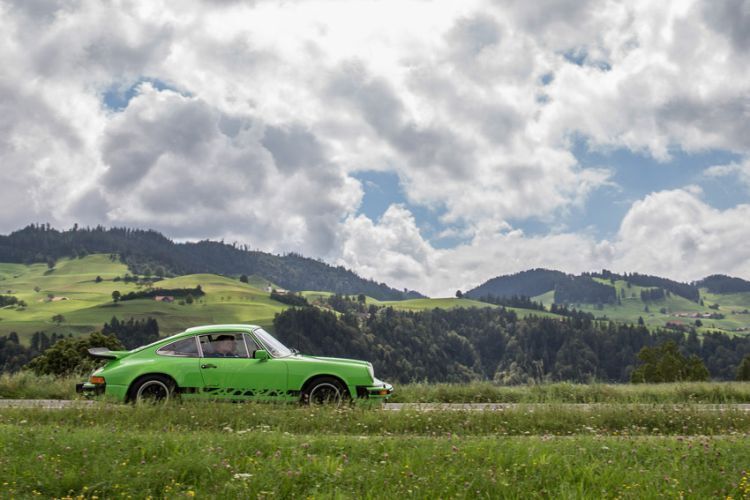 Wer die Berge liebt und hierzulande vielleicht schon „alles“ kennt, für den könnte die Schweiz eine willkommene Alternative im Oldtimerrallye-Vergnügen sein. (Daniel Reinhard)
