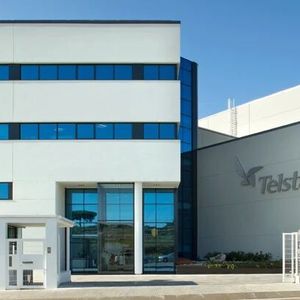 Telstar, mit Hauptsitz in Terrassa, Spanien, ist ein Hersteller und Zulieferer von Anlagen für die weltweite Life-Science- und Healthcare-Industrie. (Bild:  Syntegon)