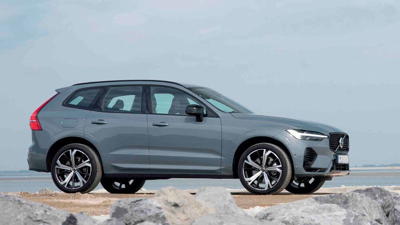 Platz eins der Fahrzeuge mit Plug-in-Hybrid (PHEV) im März 2024: Volvo XC 60, 1.324 Neuzulassungen (Bild: Volvo)