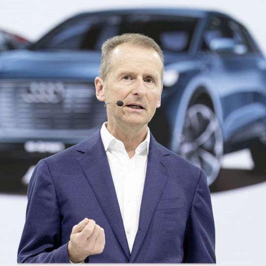 Volkswagenchef Herbert Diess verdiente im vergangenen Jahr gut sieben Millionen Euro.(Bild:  Volkswagen)