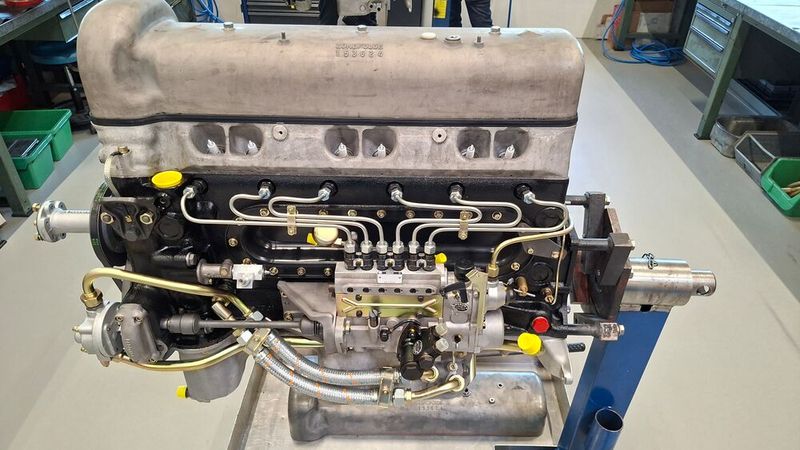 Und nach dem Zusammenbau erstrahlt der ganze Motor dann ungefähr so wie dieser. (Bild: Dominsky – VCG)