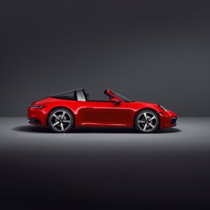 Das Halbcabrio gibt es ausschließlich mit Allradantrieb.(Bild:  Porsche)