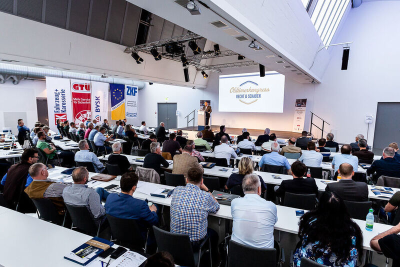 Ort des Oldtimerkongresses 2018 war das Vogel Convention Center in Würzburg. (Stefan Bausewein)