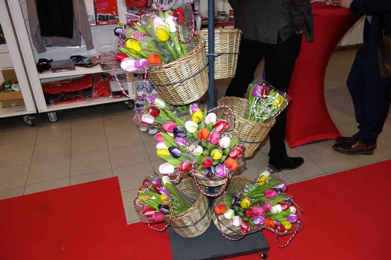 Holztulpfen auf der Messe halten für die Ewigkeit! (Bild: IT-BUSINESS)