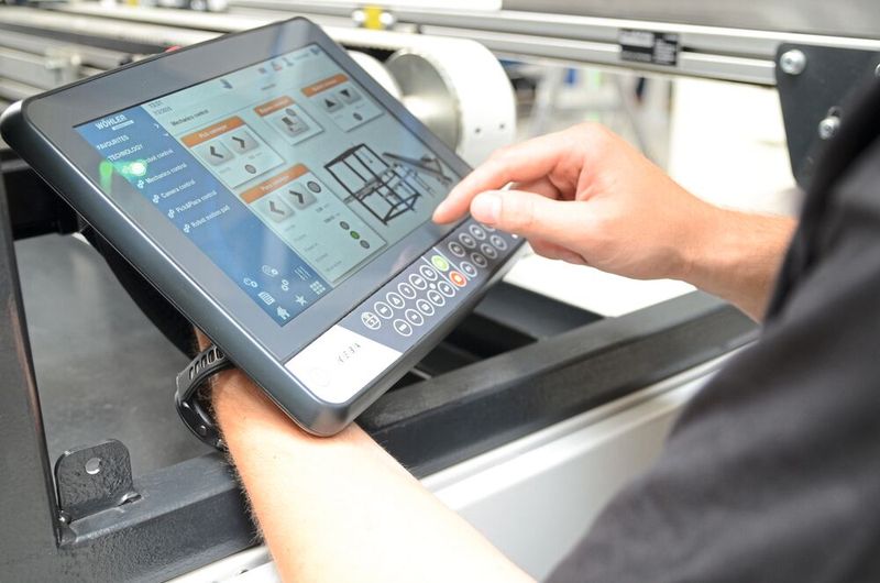 Ketop Safe Wireless angewandt in der Praxis (Bild: Keba Industrial Automation GmbH)