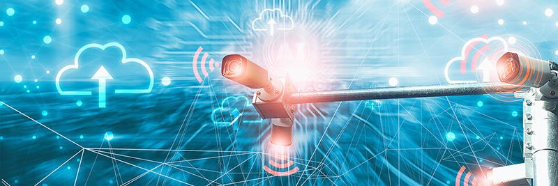 Eine Cloud-Plattform zur Videoüberwachung stellt eine zuverlässige Infrastruktur bereit, reguliert den Speicherbedarf und garantiert Sicherheit und Datenschutz.(Bild:  © ART STOCK CREATIVE - stock.adobe.com)