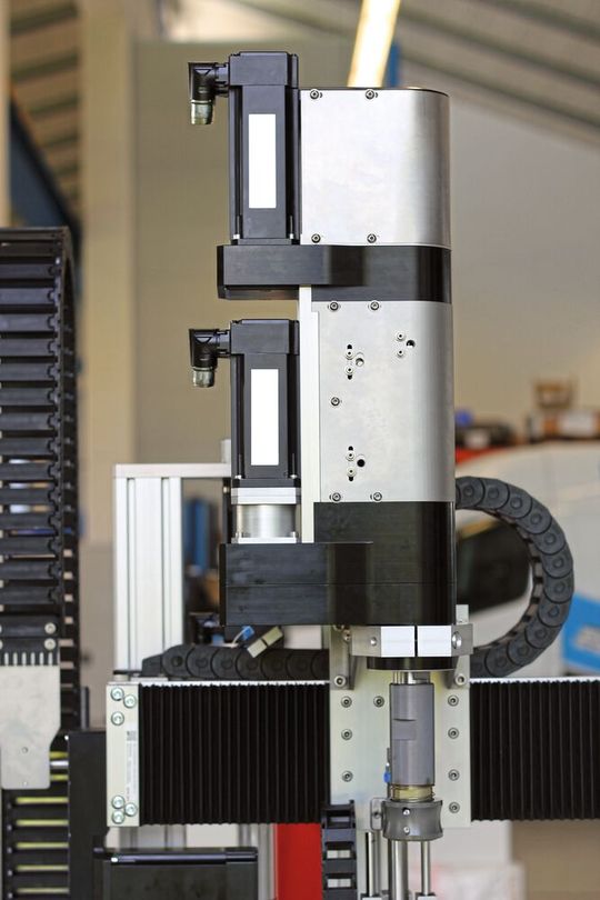 Die Hub-Dreh-Einheiten von ERO-Führungen sind in 3 Baugrößen erhähltlich. Sie eignen sich unter anderem für Pick-and-place- sowie Montageanwendungen.(Bild:  ERO-Führungen)