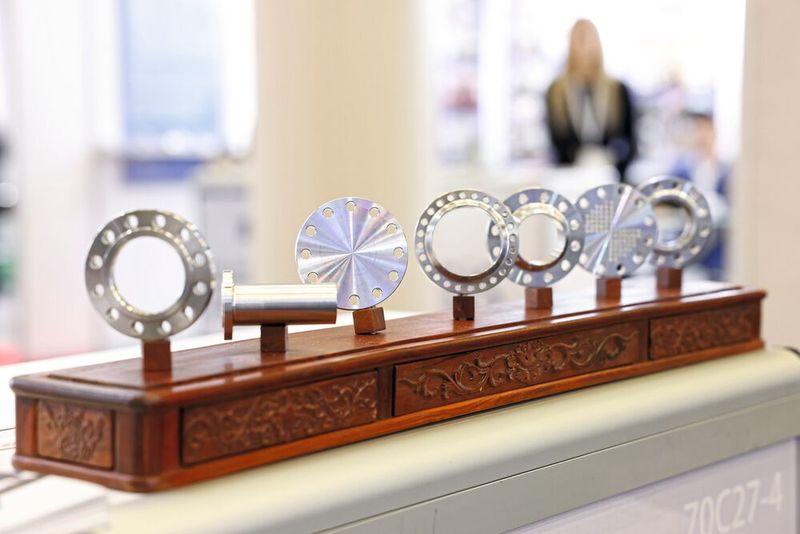 Impressions of the Tube (Image:Impressions of Tube & Wire 2024.)