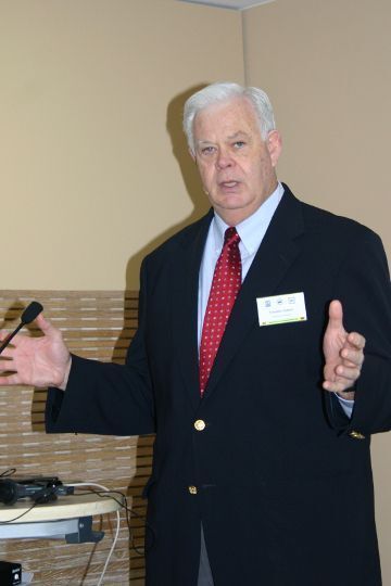 Timothy Gilbert von der Northwood University bereicherte die Veranstaltung um den amerikanischen Blickwinkel. (Archiv: Vogel Business Media)