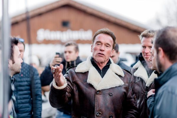 Arnold Schwarzenegger: „Für mich geht mit diesem fantastischen Auto als Elektrofahrzeug ein Traum in Erfüllung.“ (Kreisel Electric, Martin Pröll)