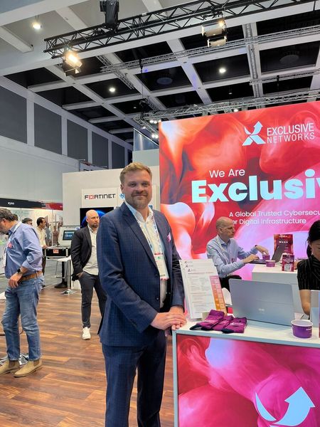 Thomas Henk ist für Exclusive Networks mit einem bunten Mix an Partnern vor Ort.  (Bild: Vogel IT-Medien)