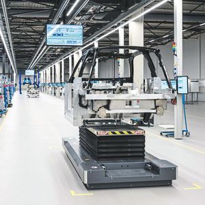 Die Fabrikationsanlage, die in 15 Monaten hochgezogen wurde, ist – das verwundert kaum – vermutlich die modernste Automobilproduktion in Deutschland.(Bild:  e.GO Mobile AG)