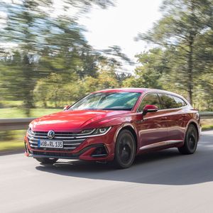VW bringt die Shooting-Brake-Variante des Arteon.(Bild:  VW)