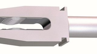 Im versilberten Alukörper des Gabelsteckers GSR 5 sorgt die V-Förmige Kontaktlamelle Multilam LAI GSR für verlässlichen Kontakt. Bild: versilberter Alukörper  (Stäubli Electrical Connectors)