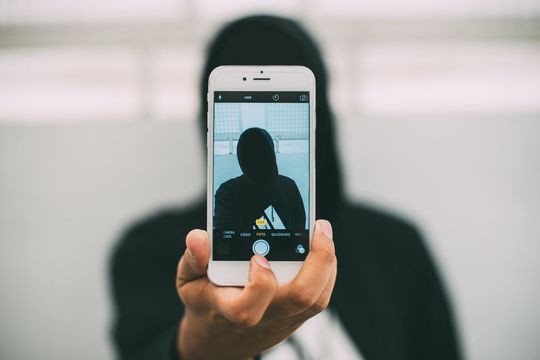 Unknown unknowns: Dinge, von denen wir noch nicht einmal wissen, dass wir sie nicht wissen. Unknown unknowns sind besonders problematisch bei der Beurteilung der richtigen Vorgehensweise. Unknown unknowns: Dinge, von denen wir noch nicht einmal wissen, dass wir sie nicht wissen. Unknown unknowns sind besonders problematisch bei der Beurteilung der richtigen Vorgehensweise.