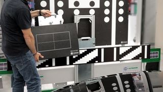 Das CSC-Tool von Hella Gutmann eignet sich nun auch zur Kalibrierung von Lidar-Systemen. (HGS)