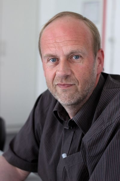 Bernhard Brunner ist Forscher beim Fraunhofer ISC in Würzburg. (Bild: Ernhofer / PROCESS)