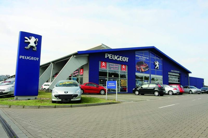 Die Auto Parc France GmbH  – hier das Autohaus in Duisburg – ist Vertragshändler für die  Marken Peugeot und Citroën. (Archiv: Vogel Business Media)