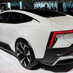 Als große Limousine ist der Polestar 5 über fünf Meter lang.(Bild:  SP-X/Peter Maahn)