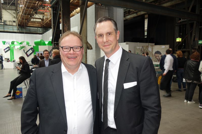 Eine lange Roadshow verbindet (l.) Sven Ortmann, ALSO, und Stefan Fritz, Sophos. (Bild: IT-BUSINESS)
