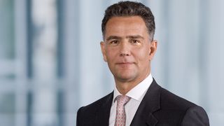 "Eine Plattform zu errichten gehört zu den schwierigsten Aufgaben bei der Bereitstellung einer Offshore-Übertragungsleitung", sagte Brice Koch, Leiter der Division Energietechniksysteme von ABB. (ABB)