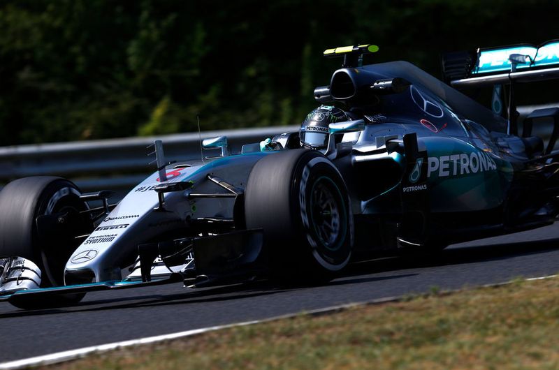 Rückblick auf eine erfolgreiche Formel-1-Saison für Mercedes AMG Petronas und EBM-Papst. (Bild: Daimler)