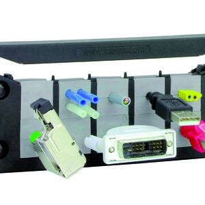 Die KEL-Quick 24 ist mit 10 Kabeltüllen zweireihig voll bestückt.